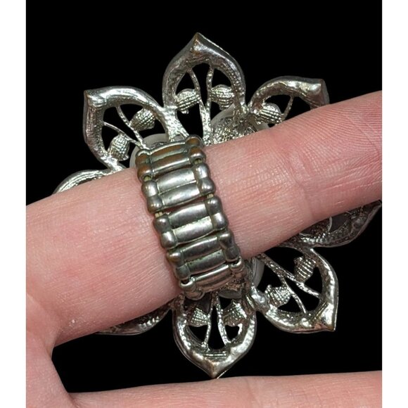 Whimsical Fairycore Floral AB Rhinestone Faux Pearl Stretch Ring SIze 9 - Picture 5 of 10